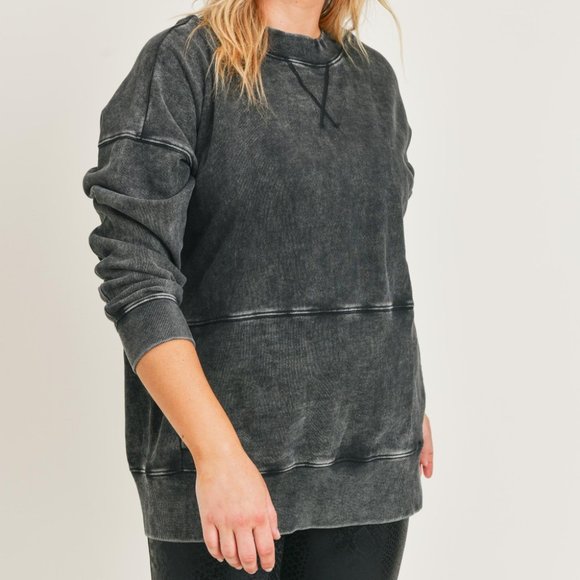 The Luna Pullover-Curvy - Picture 3 of 5